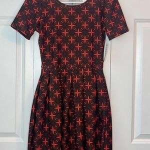 LuLaRoe Patterned XS Amelia Dress NWT